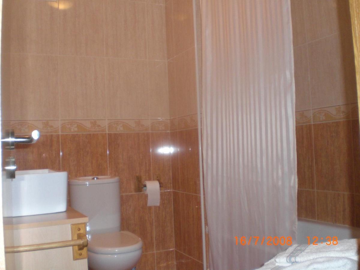 La Marina Apartment Рибадео Екстериор снимка