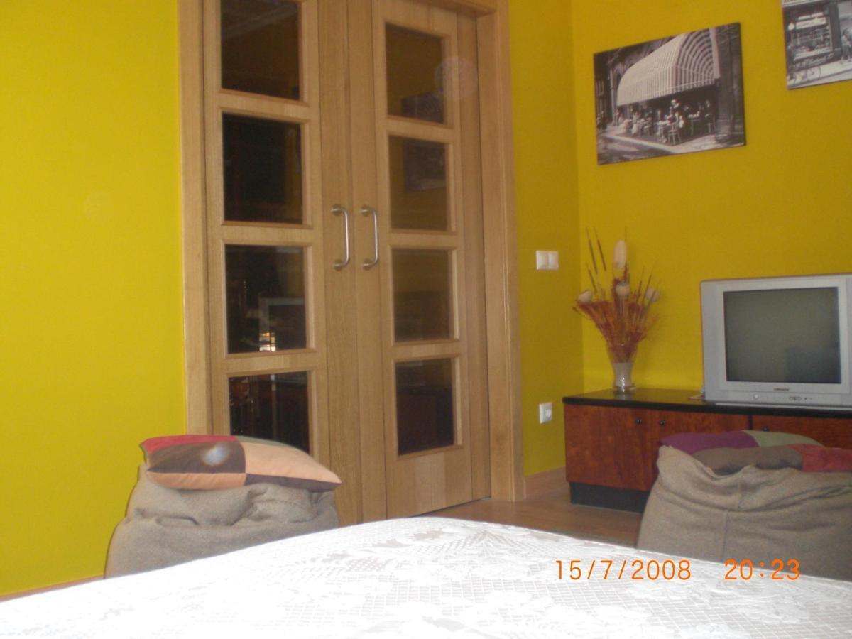 La Marina Apartment Рибадео Екстериор снимка